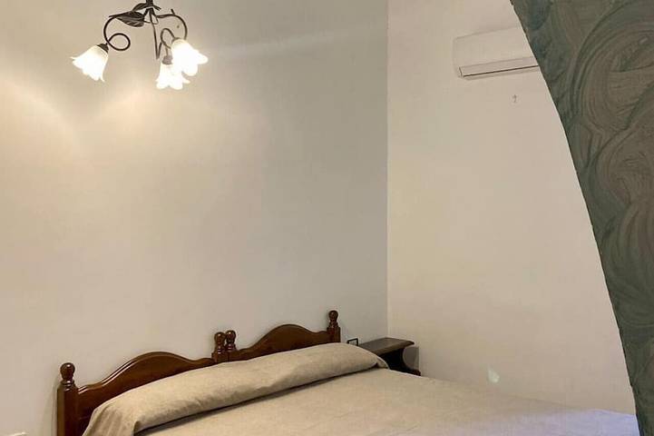 Entire apartment, The Baron's Barn in Casal Velino, Cilento Coast