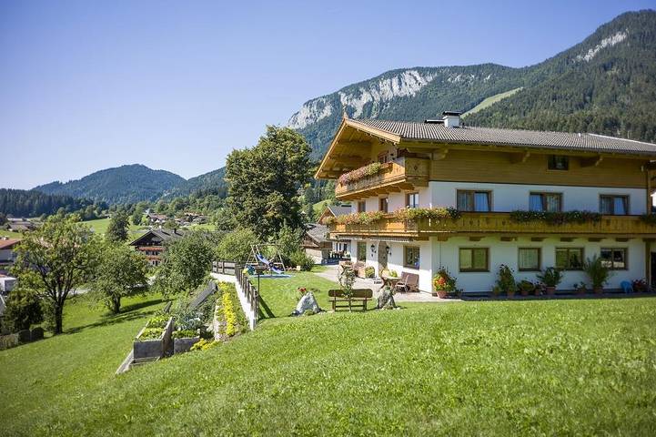 B&B für 2 Personen, mit Balkon und Garten in Kaisergebirge