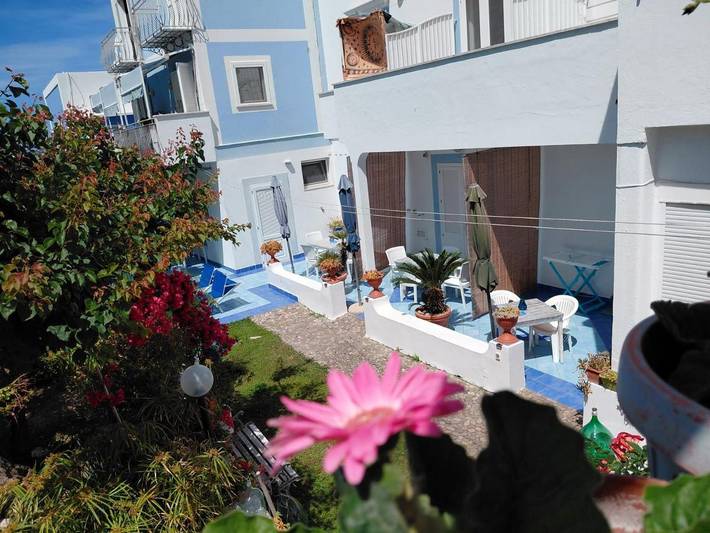 Gîte pour 2 personnes, avec Terrasse ainsi que Jardin et Vue à Ponza - 2