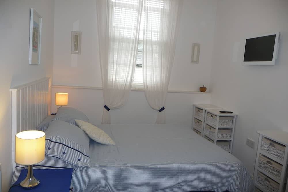 Contemporary  2 Bedroom Character Cottage Ideal For A Relaxing Holiday in Shaldon, Devon