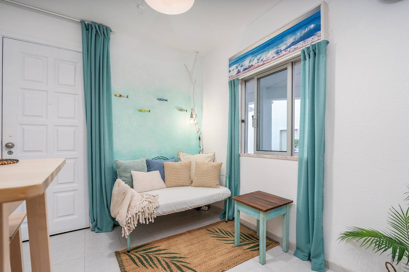 Entire apartment, Studio Sardinha - 1 min walk to beach. in Praia do Burgau, Parque Natural do Sudoeste Alentejano e Costa Vicentina