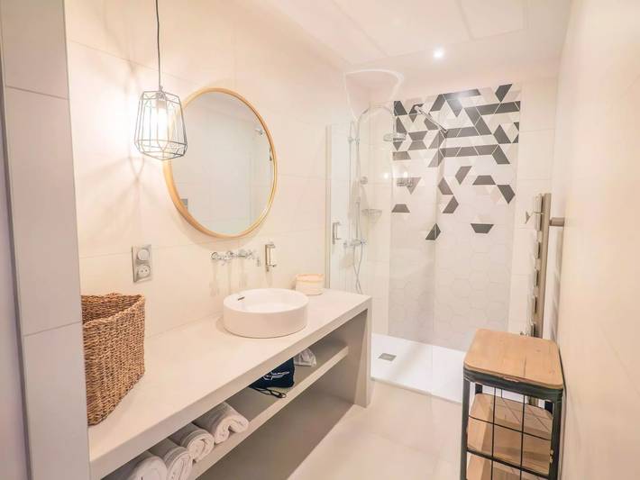 Location de vacances pour 6 personnes, avec jardin à Pézenas - 3