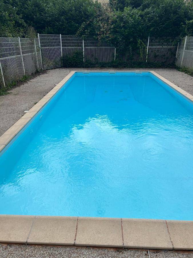 Gîte pour 5 personnes, avec vue ainsi que piscine et terrasse, animaux acceptés à Colomiers - 2