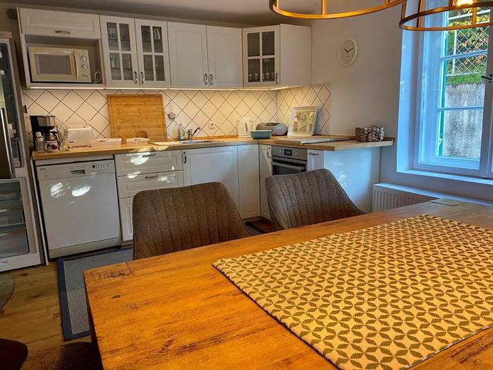 Ferienwohnung für 4 Personen, mit Ausblick und Garten sowie Seeblick am Ammersee - 2