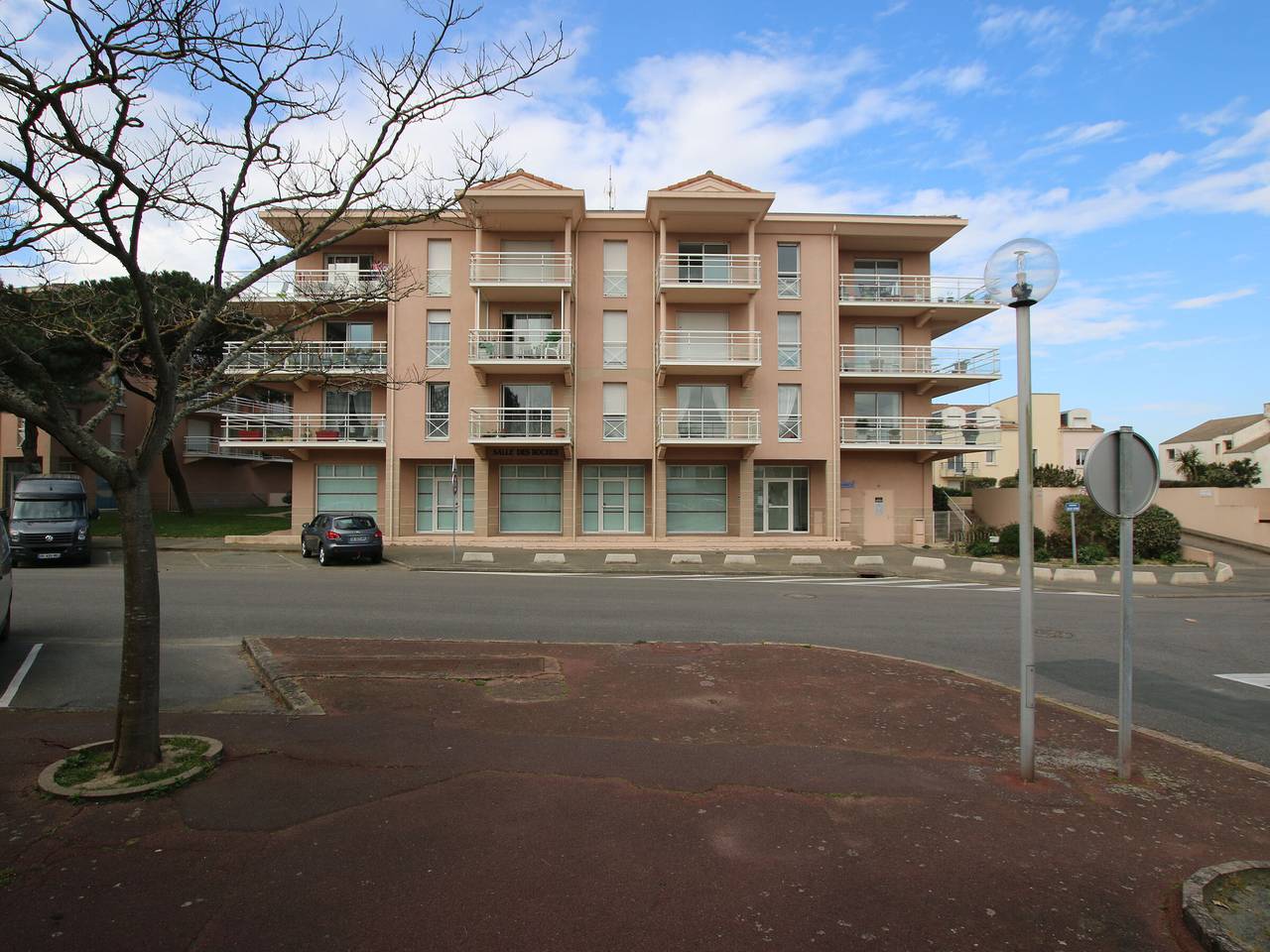 Entire apartment, Cozy apartment for 2, 5 min to beach, secure parking in Saint-Brevin-les-Pins, Côte de Jade