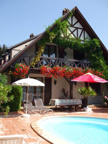 Gîte pour 2 personnes, avec jardin ainsi que piscine et terrasse à Bootzheim