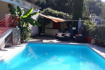 Cottage pour 6 personnes, avec jardin à Lodève
