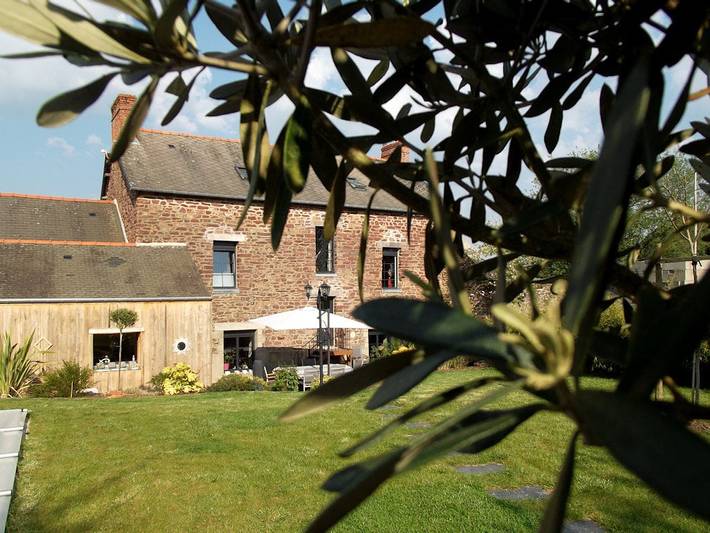 Chambre d’hôte pour 2 personnes, avec jardin ainsi que jacuzzi et piscine - 1