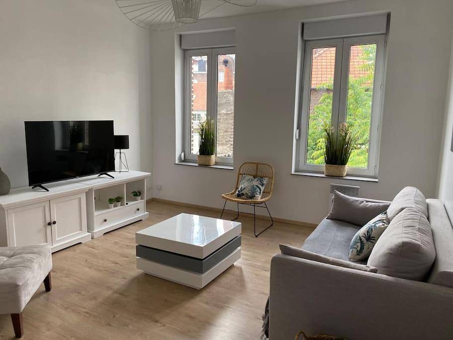 Appartement entier, Le 189 : Superbe triplex centre Béthune in Béthune, Région de Béthune