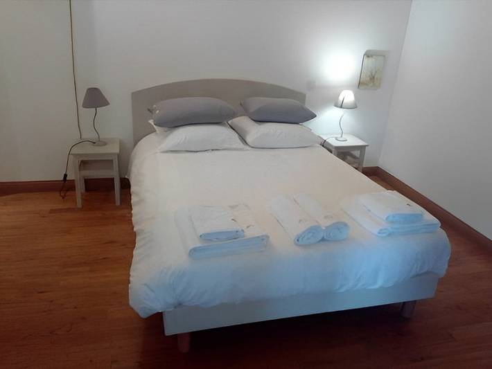 Chambre d’hôte pour 2 personnes, avec Terrasse ainsi que Jardin et Piscine en Dordogne - 4