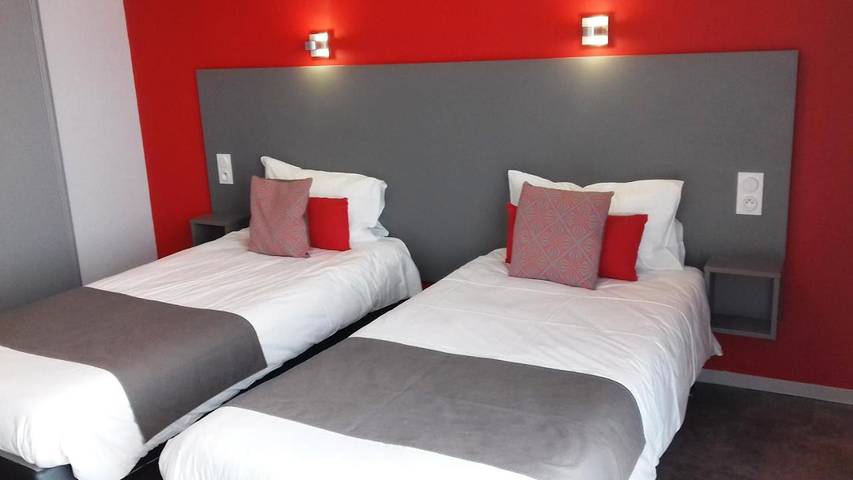 Parc de vacances pour 4 personnes, avec jardin à La Petite-Pierre - 2