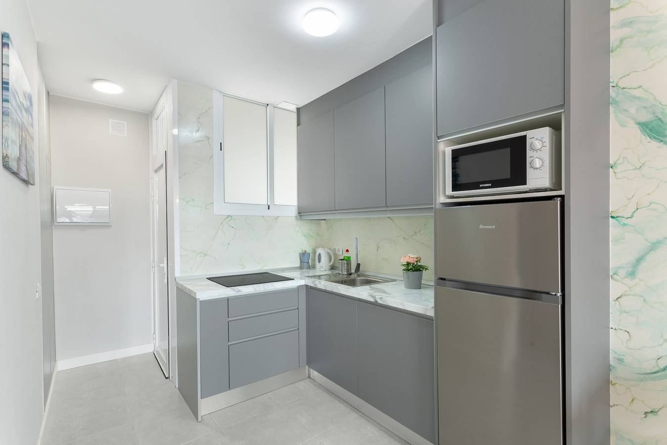 Entire apartment, Vacation Apartment 'Kellys' Bayuca' with Shared Pool, Wi-Fi and Air Conditioning in Maspalomas, San Bartolomé de Tirajana