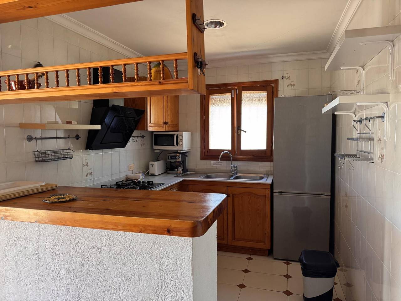 Villa espaciosa con piscina privada y Wi-Fi en Oliva in Oliva, Costa Blanca
