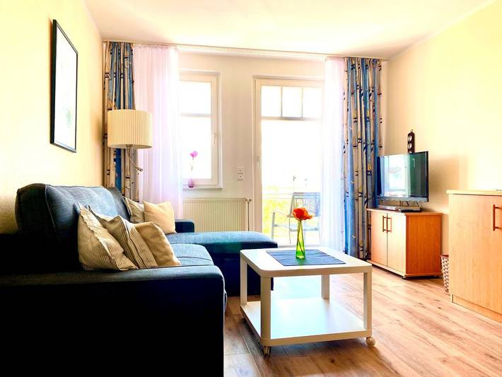 Ferienwohnung für 4 Personen, mit Ausblick und Balkon sowie Seeblick in Zingst