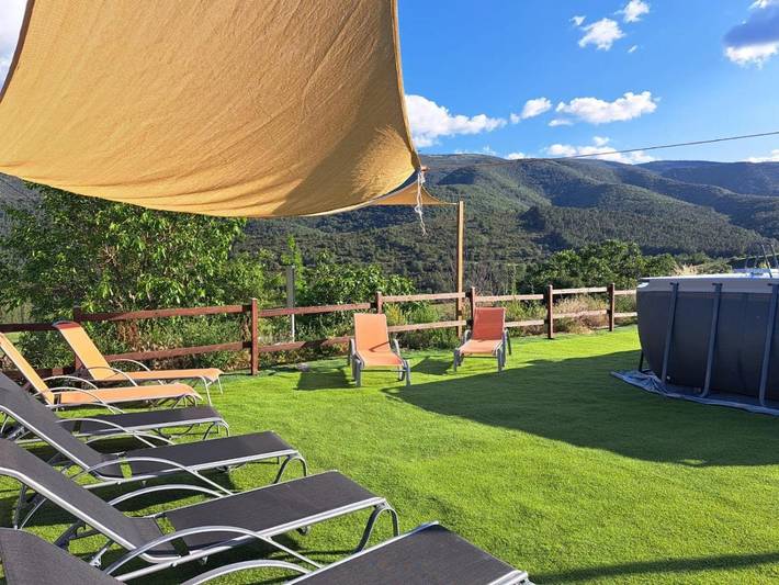 Casa rural para 13 personas, con balcón y piscina además de vistas y jardín en Pallars Jussà - 4