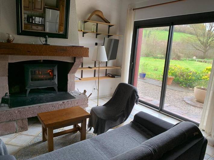 Location de vacances pour 6 personnes, avec jardin à Saint-Jean-le-Vieux - 4