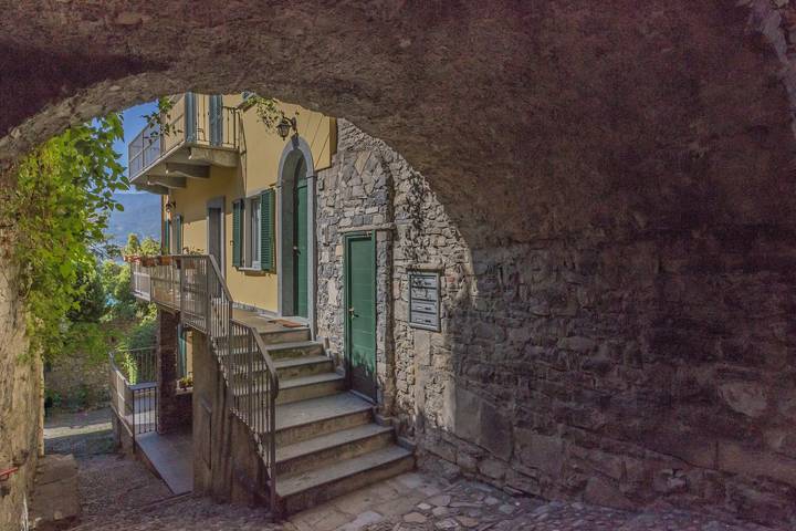 Gîte pour 4 personnes, avec vue sur le lac et balcon dans Varenna - 2