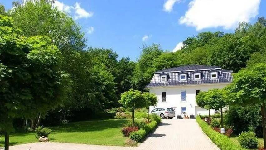 Appartement de vacances pour 4 personnes, avec jardin