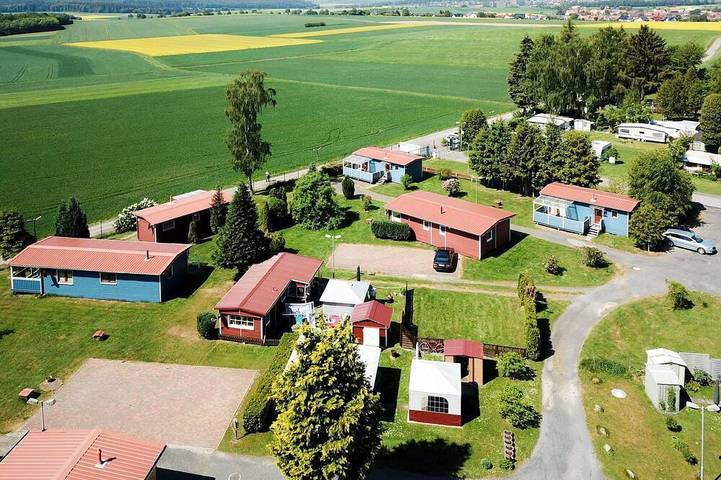 Ferienhaus für 3 Personen, mit Pool und Garten, mit Haustier in Bad Emstal