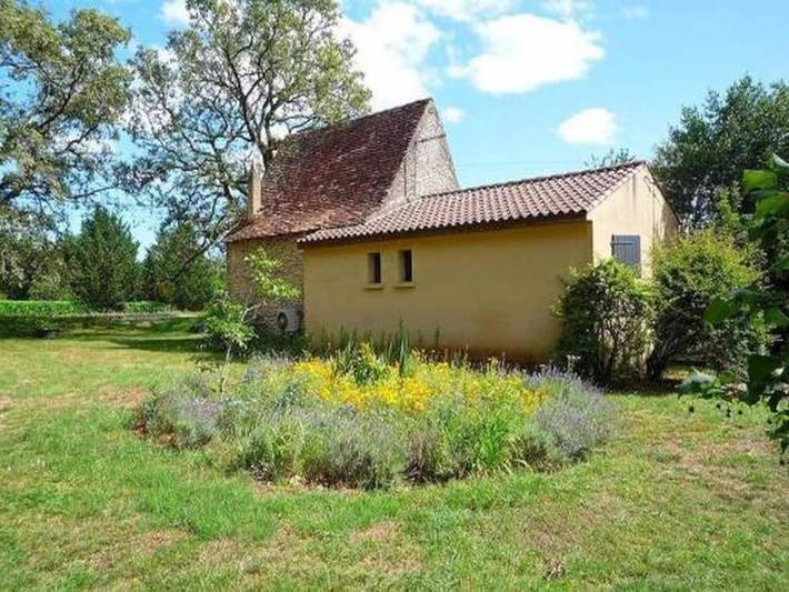 Location de vacances pour 5 personnes, avec terrasse ainsi que jardin et piscine, adapté aux familles à Salviac - 4