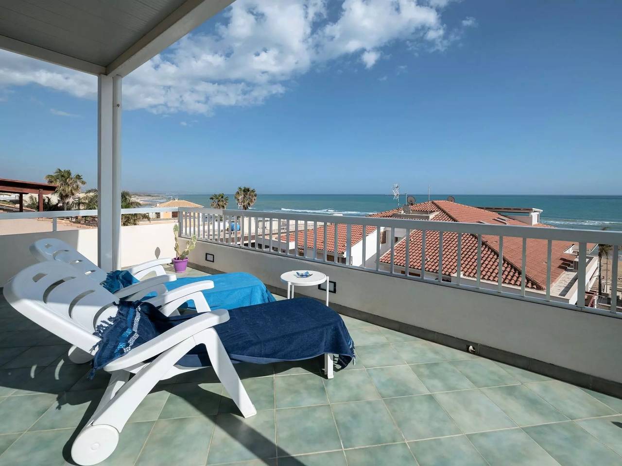 Apartamento entero, 4 estancias 4 Personas in Marina di Ragusa, Provincia de Ragusa