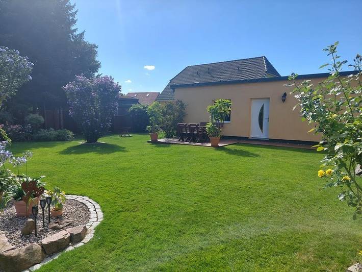 Ferienwohnung für 3 Personen, mit Terrasse und Garten in Nienhagen (Rostock)