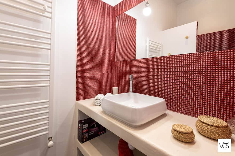 Altes Landhaus in Cassis mit privatem Pool und Garten 6 Erwachsene und 6 Kinder in Cassis, Nationalpark Calanques
