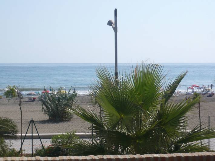Ferienwohnung für 4 Personen, mit Balkon und Terrasse sowie Garten und Kinderpool in Torrox - 2