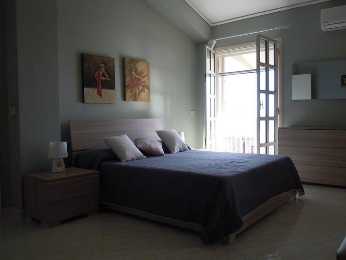 Ferienwohnung für 5 Personen, mit Meerblick und Balkon/Terrasse sowie Garten auf Sizilien - 4