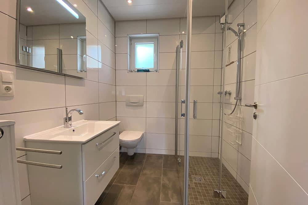 Ganze Wohnung, \"Ruhe und Natur erleben\" im Apartmenthaus Ruhezeit Apartment \"Hülsbach\" in Bad Endbach, Naturpark Lahn-Dill-Bergland