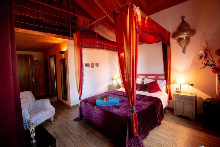 Location de vacances pour 2 personnes, avec piscine et jardin ainsi que vue et sauna dans Alte - 3