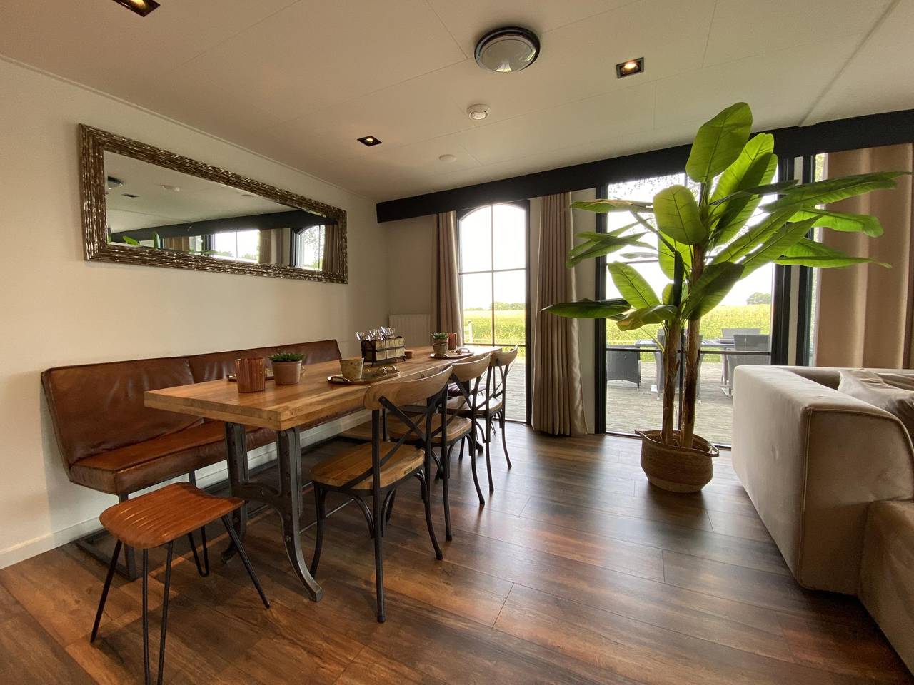 Prachtig vakantiehuis met wellness en uitzicht in Veluwe