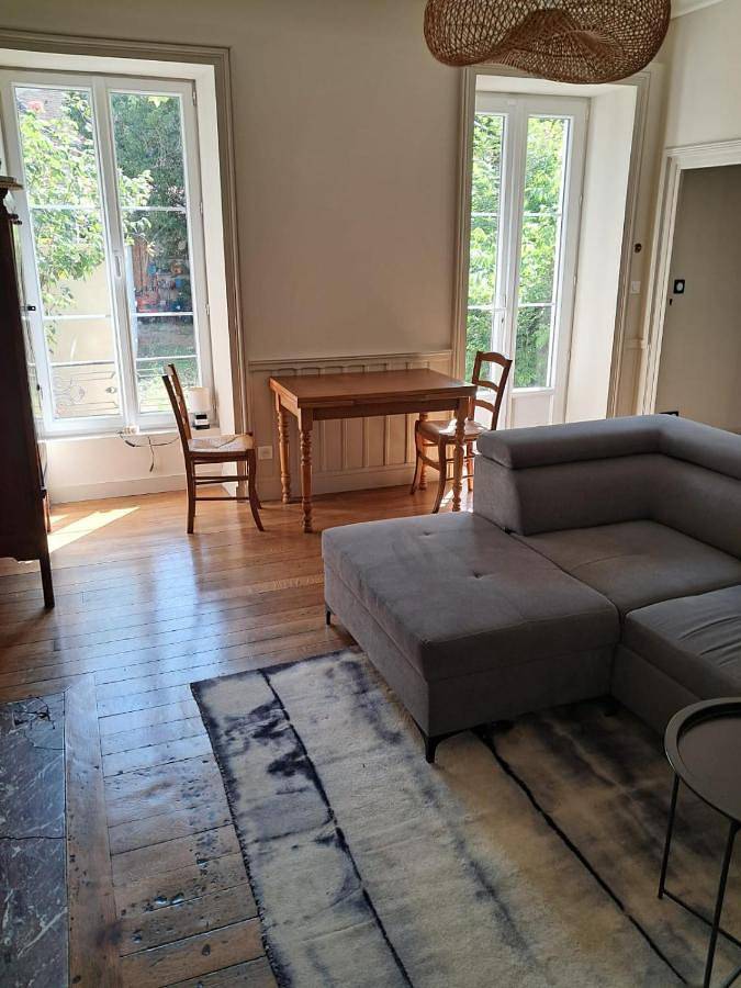 Appartement entier, Les Bruneilles in Dracy-le-Fort, Région de Chalon-sur-Saône