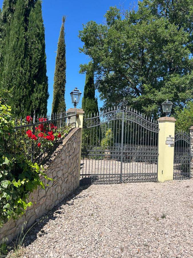 Location de vacances pour 15 personnes, avec jacuzzi ainsi que piscine et jardin à Corciano - 2