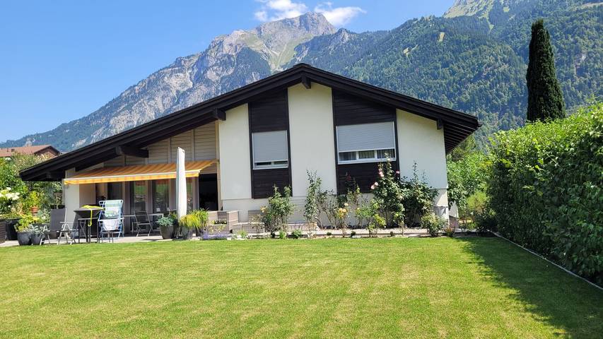 Zimmer Vreneli in Mitlödi, Glarus Süd