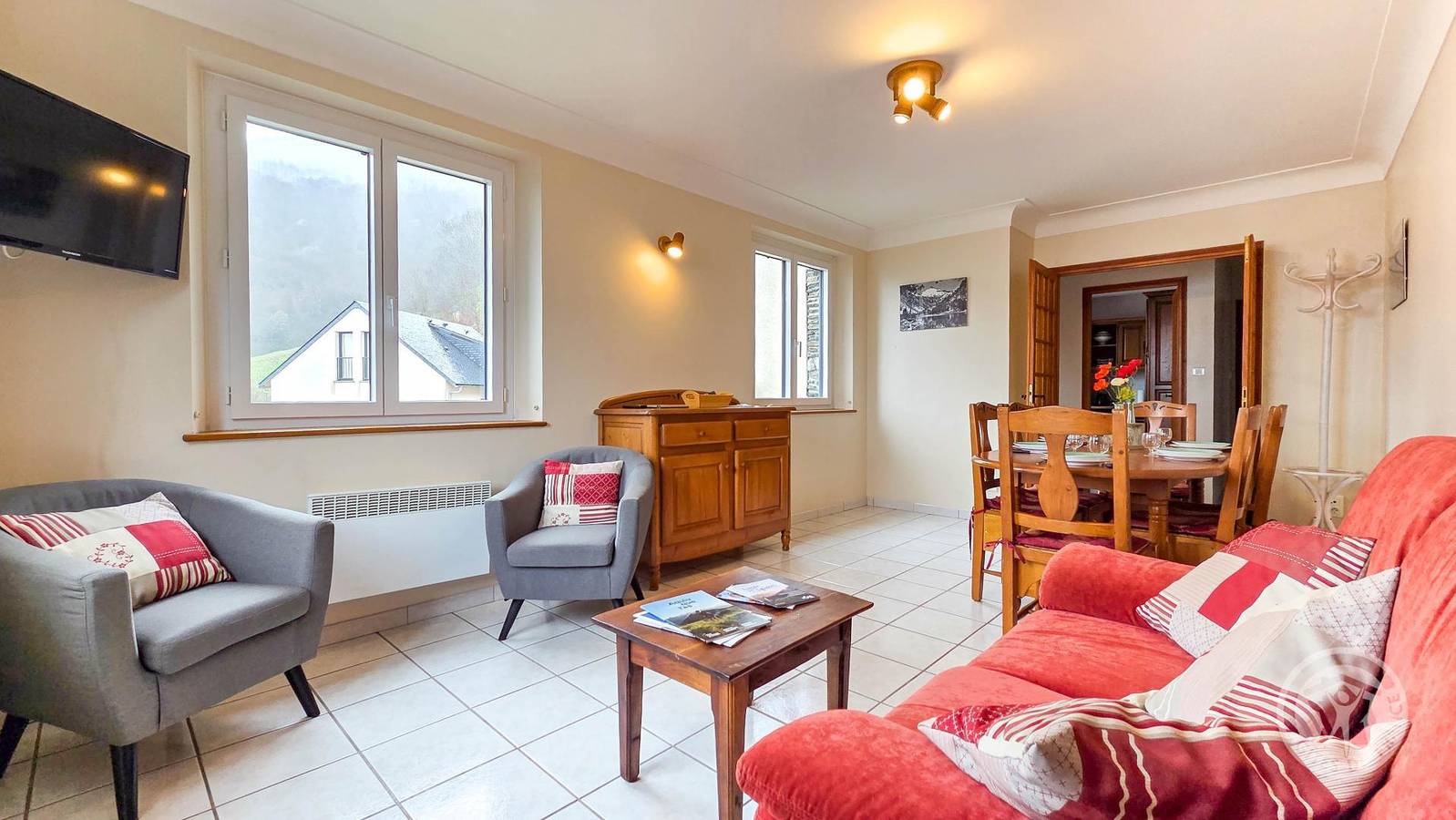 Casa de huéspedes para 6 personas con terraza in Grust, Parque nacional de los Pirineos