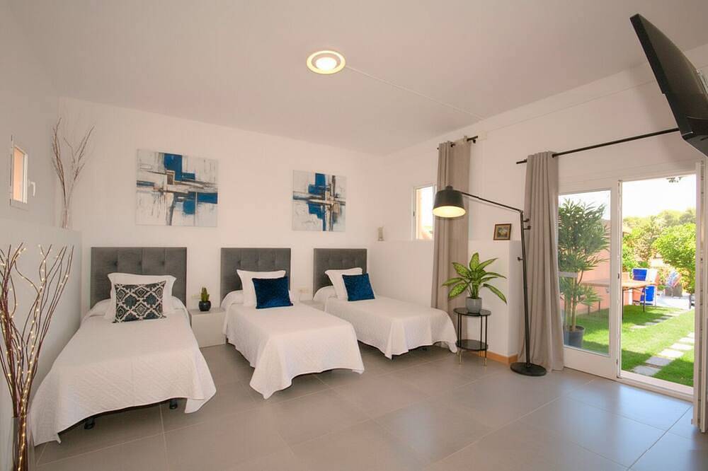 Villa Salvaje Beach in Can Pastilla, Palma de Majorque