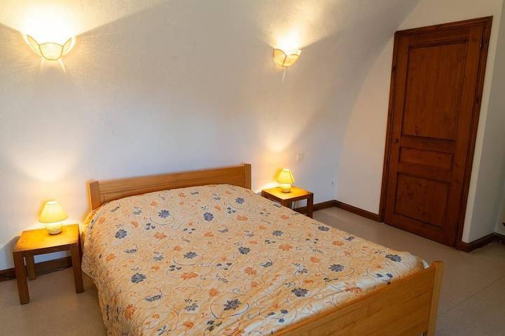 Location de vacances pour 4 personnes, animaux acceptés à Saint-Georges-de-Lévéjac - 3