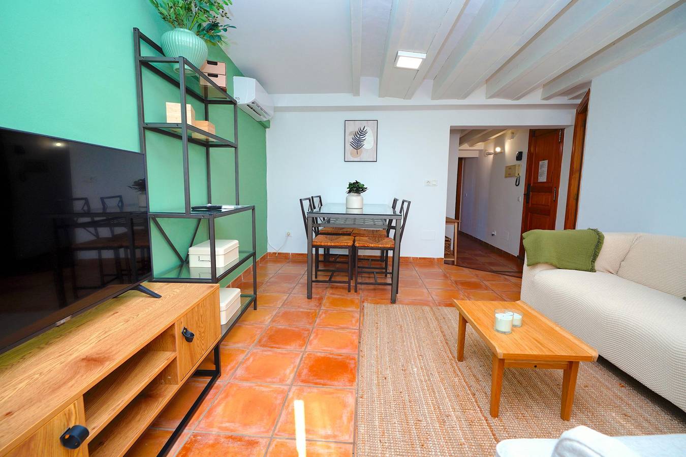 Entire apartment, Apartment Can Carrio 3 Pax 2 Bedrooms Sm 5 in Palma Old Town, Palma