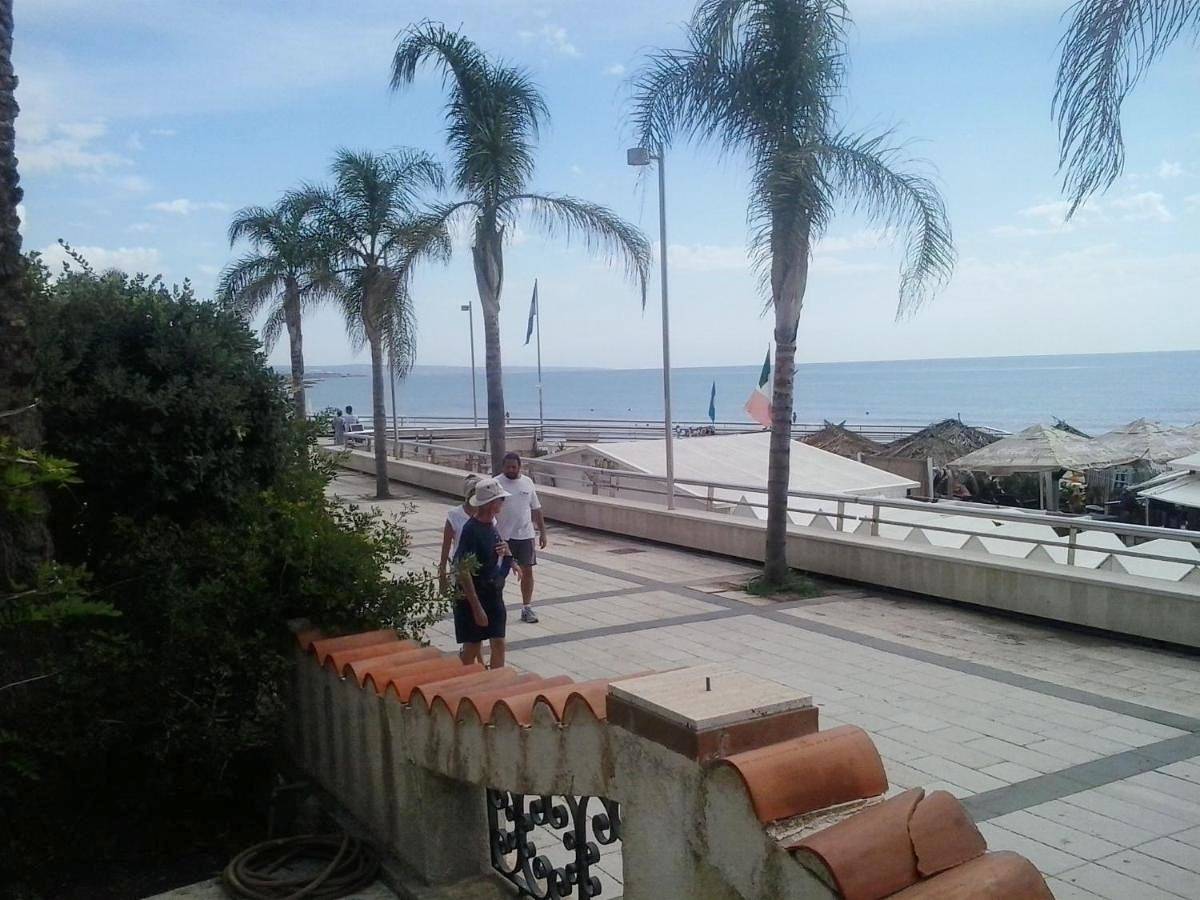 Three-Bedroom Townhouse in Marina di Ragusa, Ragusa