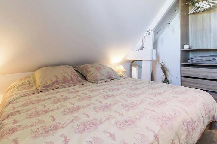 Gîte pour 8 personnes, avec jardin à Saint-Germain-sur-Ay - 3