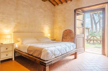 Ferienwohnung für 2 Personen, mit Ausblick und Garten in Castagneto Carducci