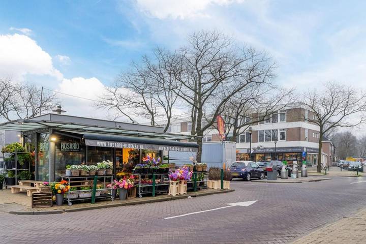 Gîte pour 8 personnes, avec Balcon ainsi que Terrasse et Vue dans Bréda - 4