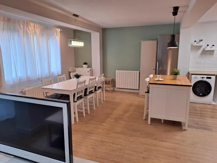 Appartement de vacances pour 7 personnes, avec terrasse et vue - 1
