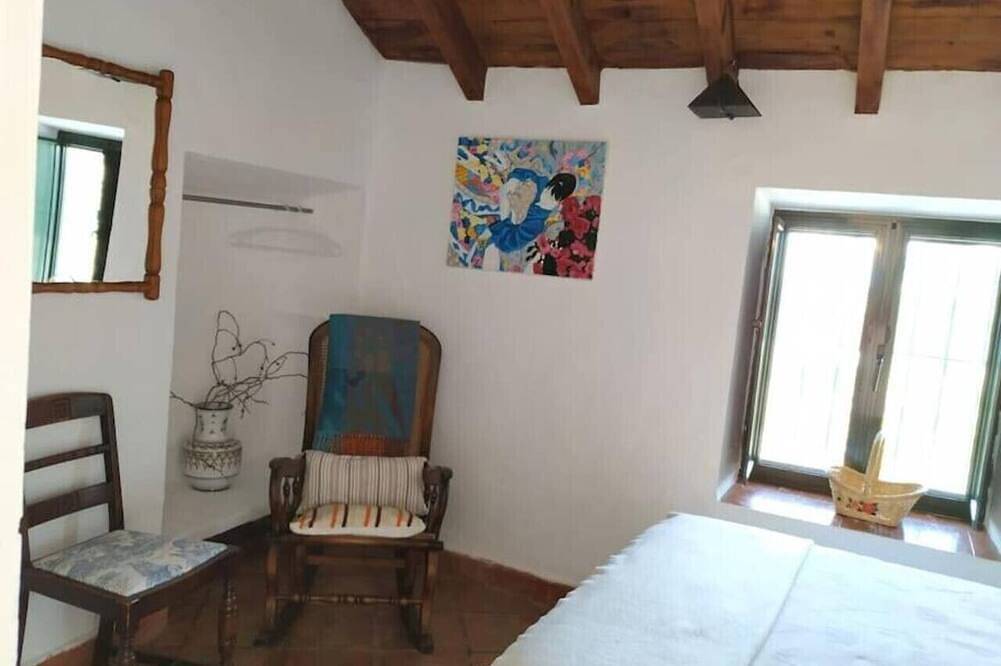 Country House with a Pool and Olive Grove in Montellano in Montellano, Province de Séville