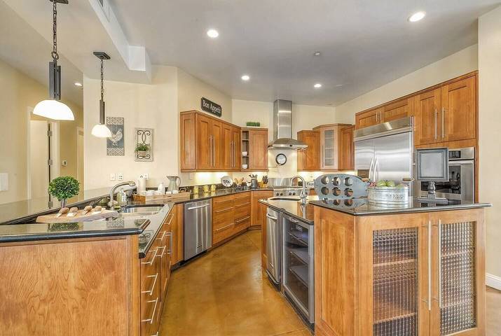 Loft for 12 people, with balcony in Denver