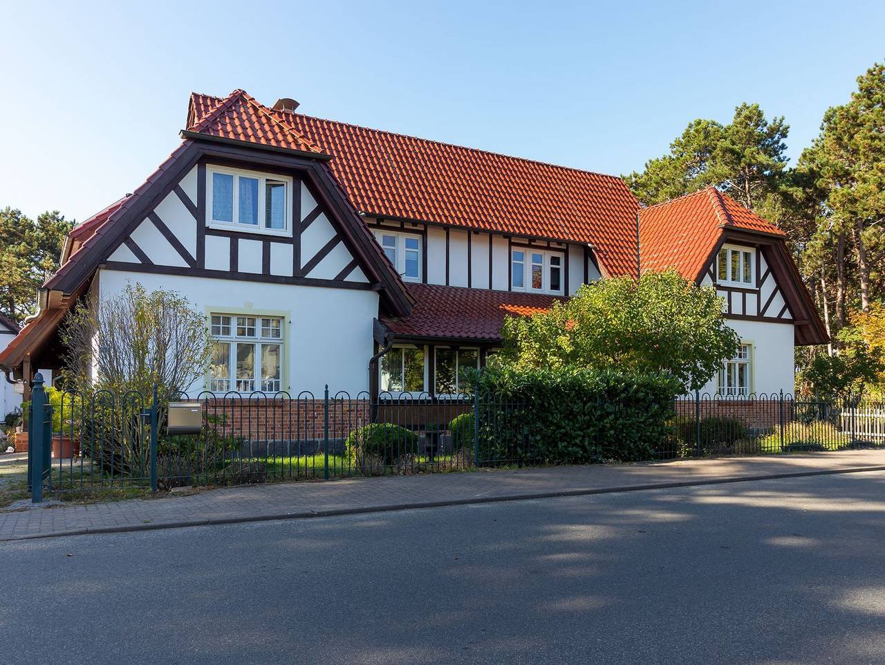 Ganze Ferienwohnung, Altes Lotsenhaus Thiessow in Klein Zicker, Mönchgut