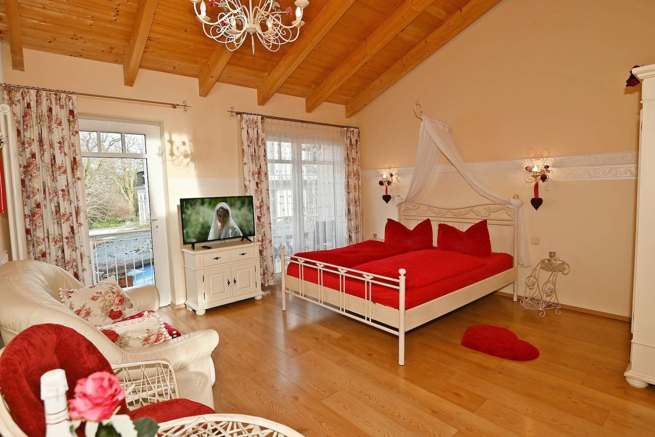 Ganze Ferienwohnung, Appartement Romantik in Warnemünde Strand, Rostock