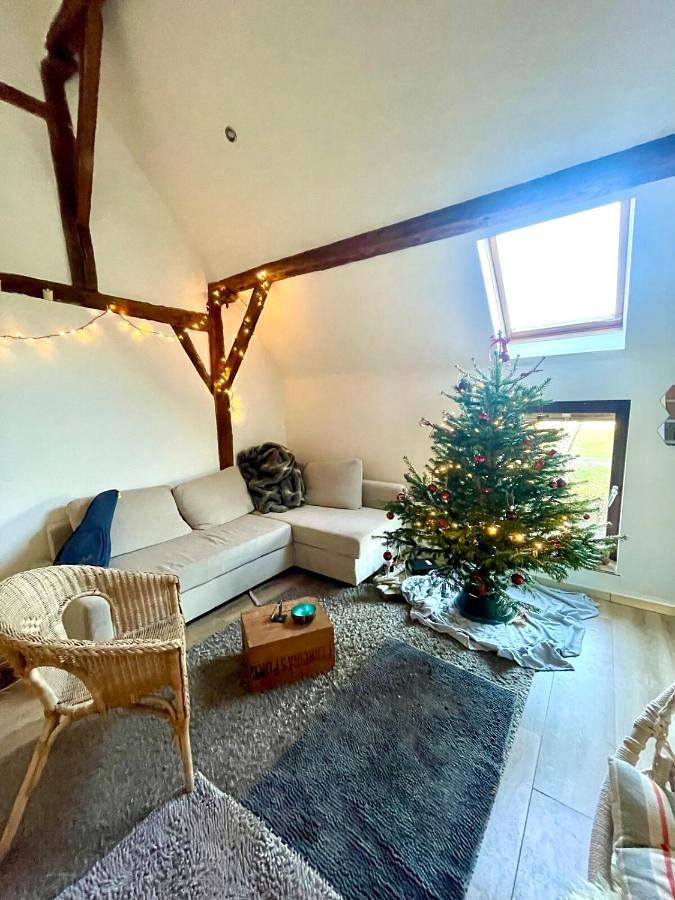 Gîte pour 3 personnes, avec jardin et vue, animaux acceptés à Grez-Doiceau