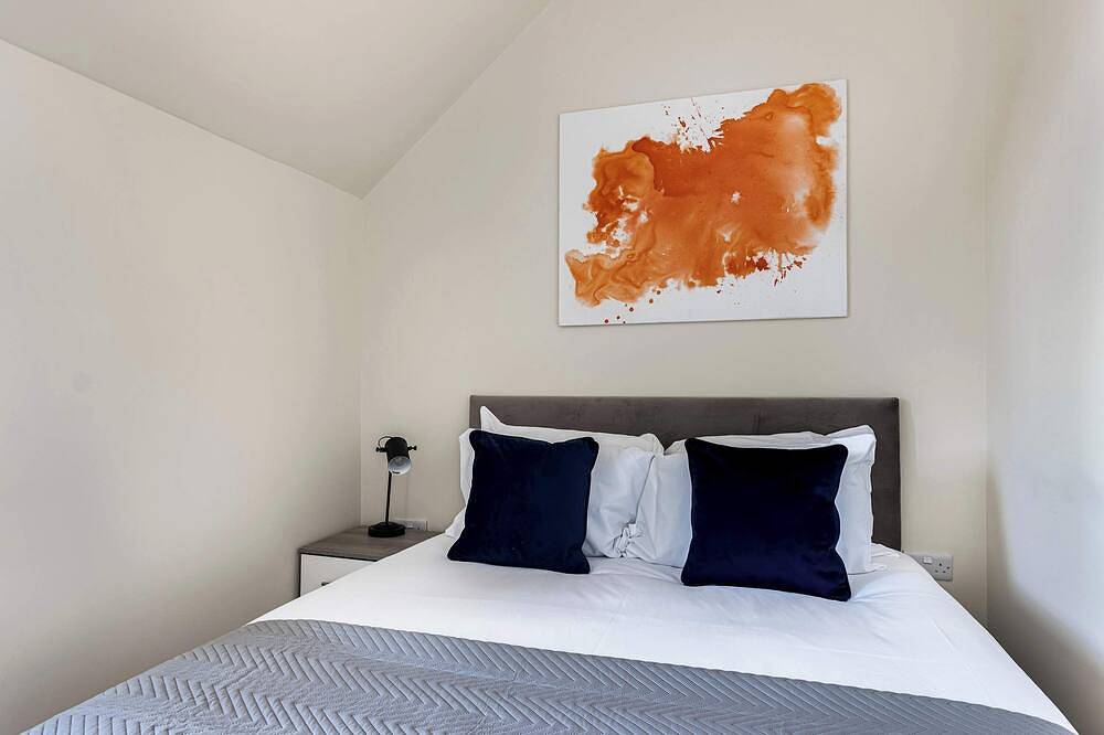 Ganze Wohnung, City Service Lets - Large Cheam 1 bed with parking - Long stays welcome in Sutton (London), London